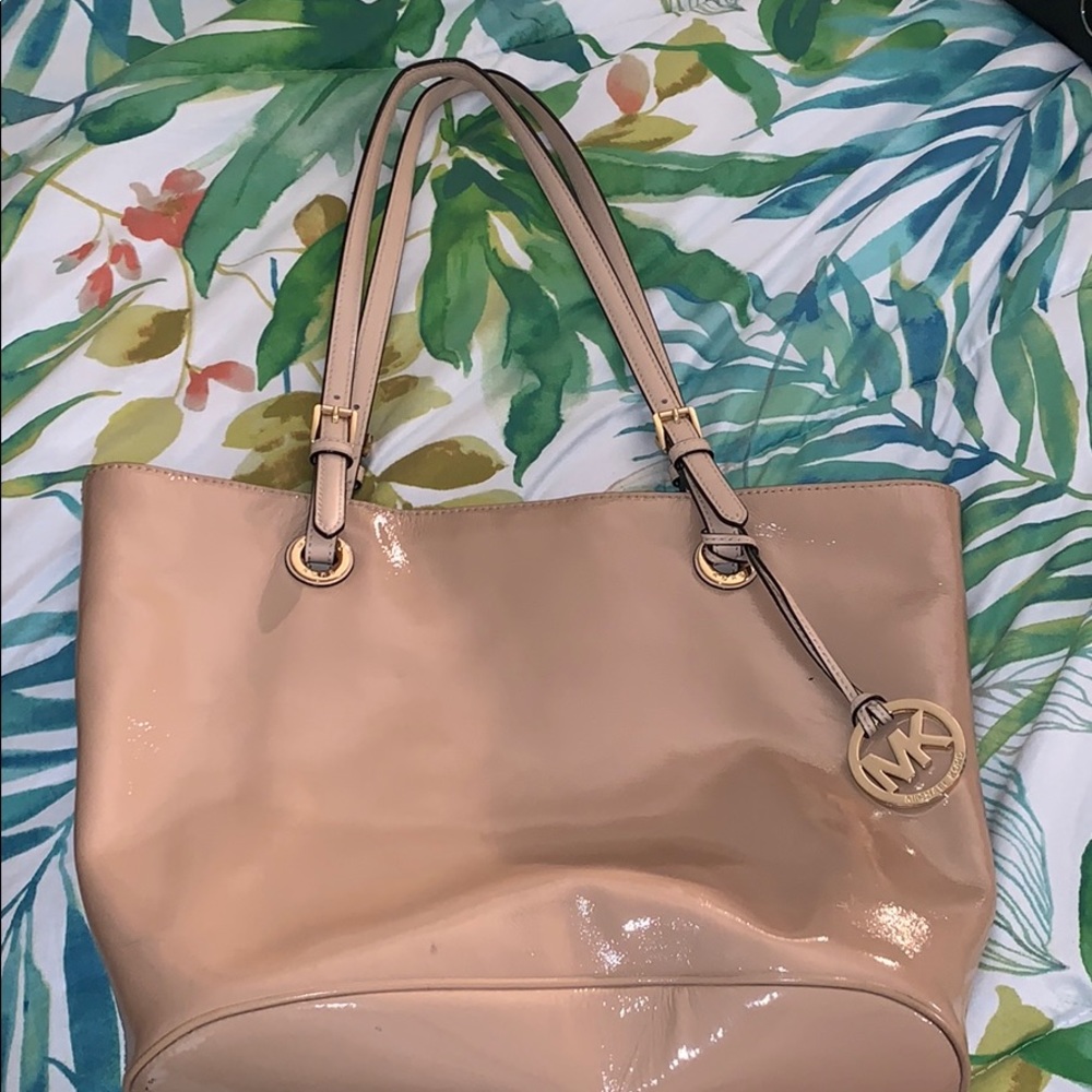 Michael Kors purse